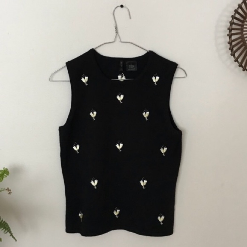 Cheers sleeveless sweater
